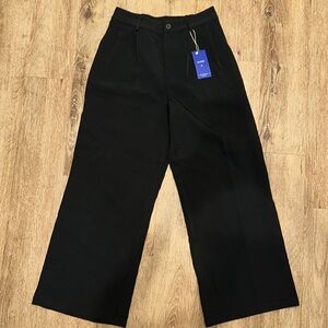 Black SZ S Wide Leg Trousers / Slacks New With Tags